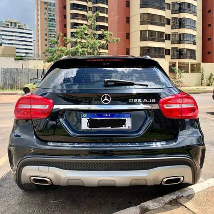 MERCEDES-BENZ GLA 250 2.0 16V TURBO GASOLINA SPORT 4P 4MATIC AUTOMÁTICO